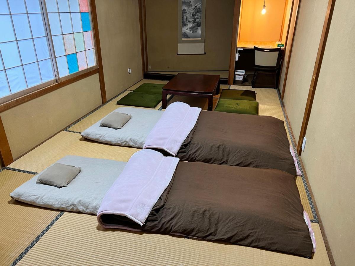 Hostel Murasaki Ryokan 다카야마 외부 사진