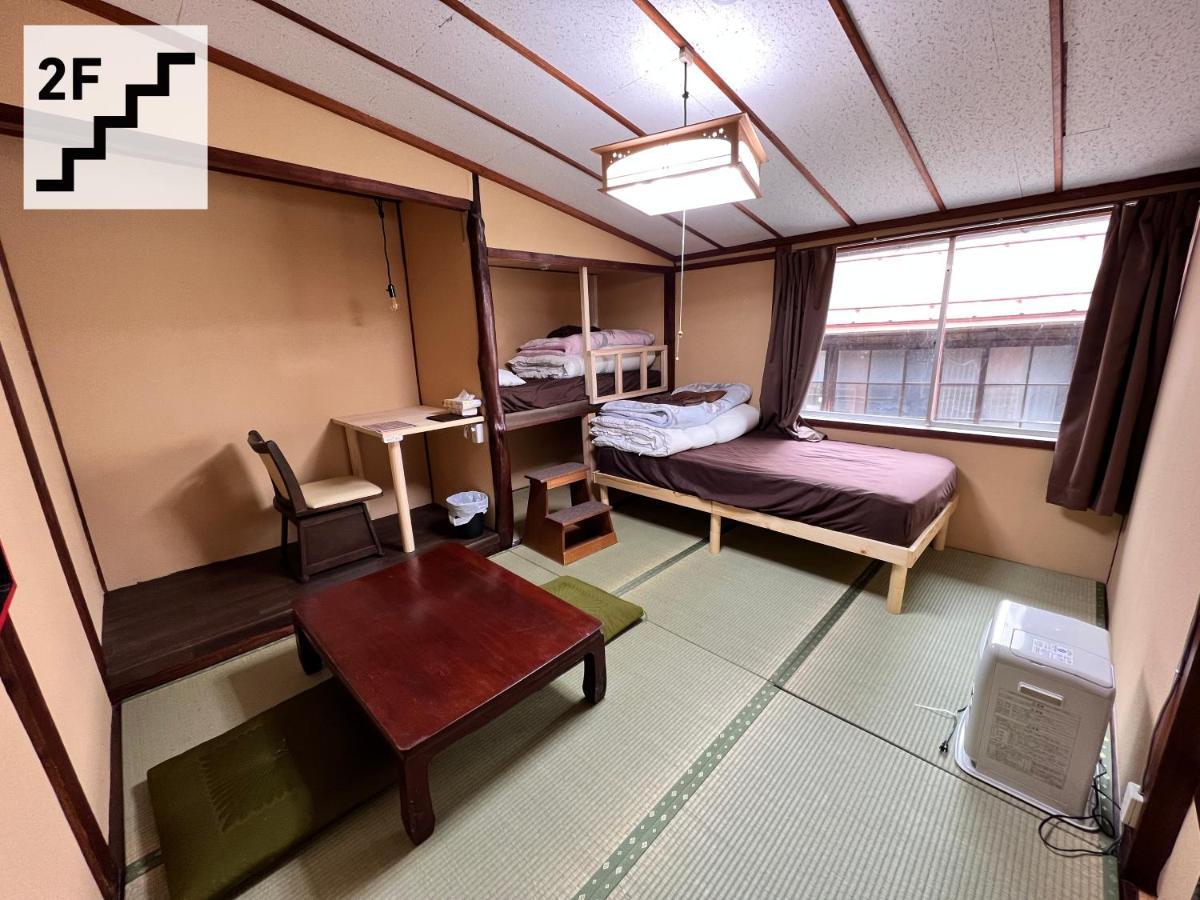 Hostel Murasaki Ryokan 다카야마 외부 사진