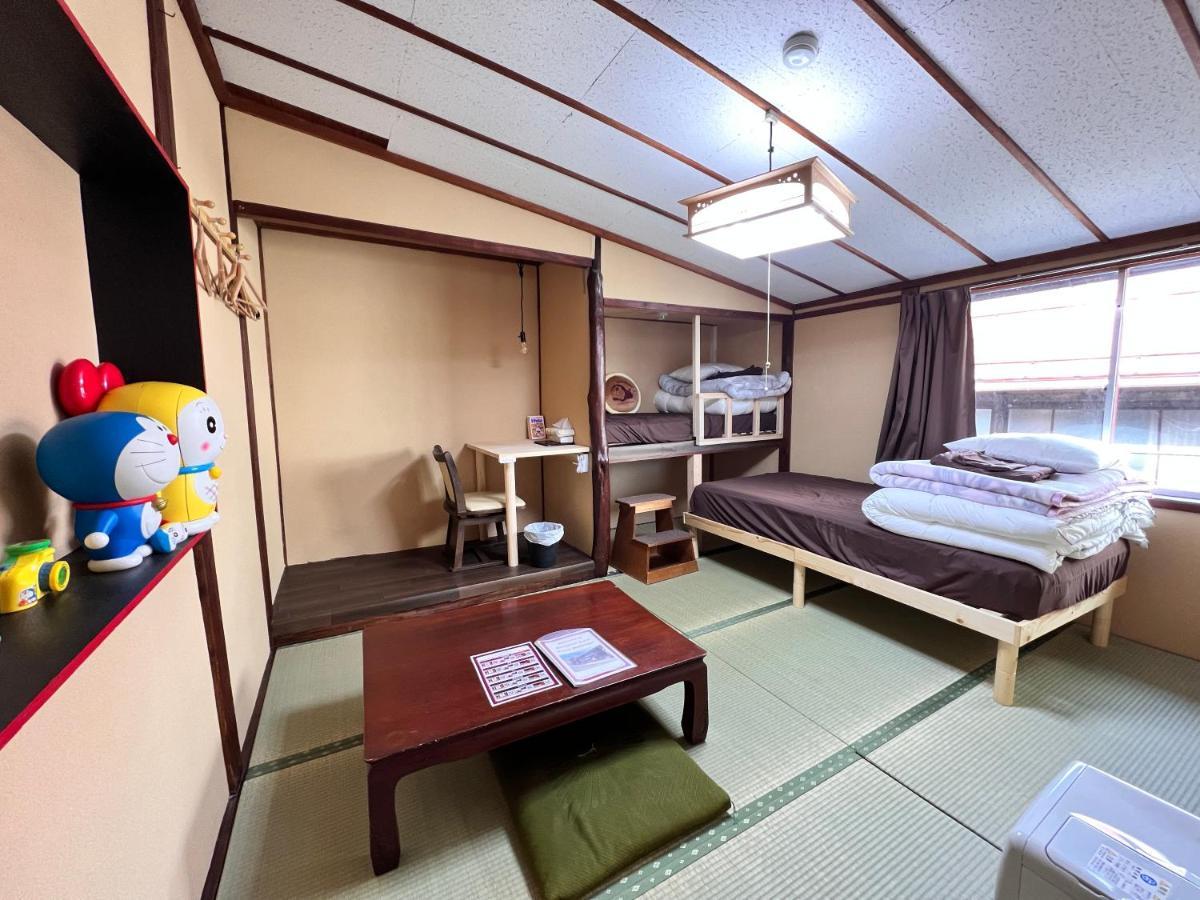 Hostel Murasaki Ryokan 다카야마 외부 사진