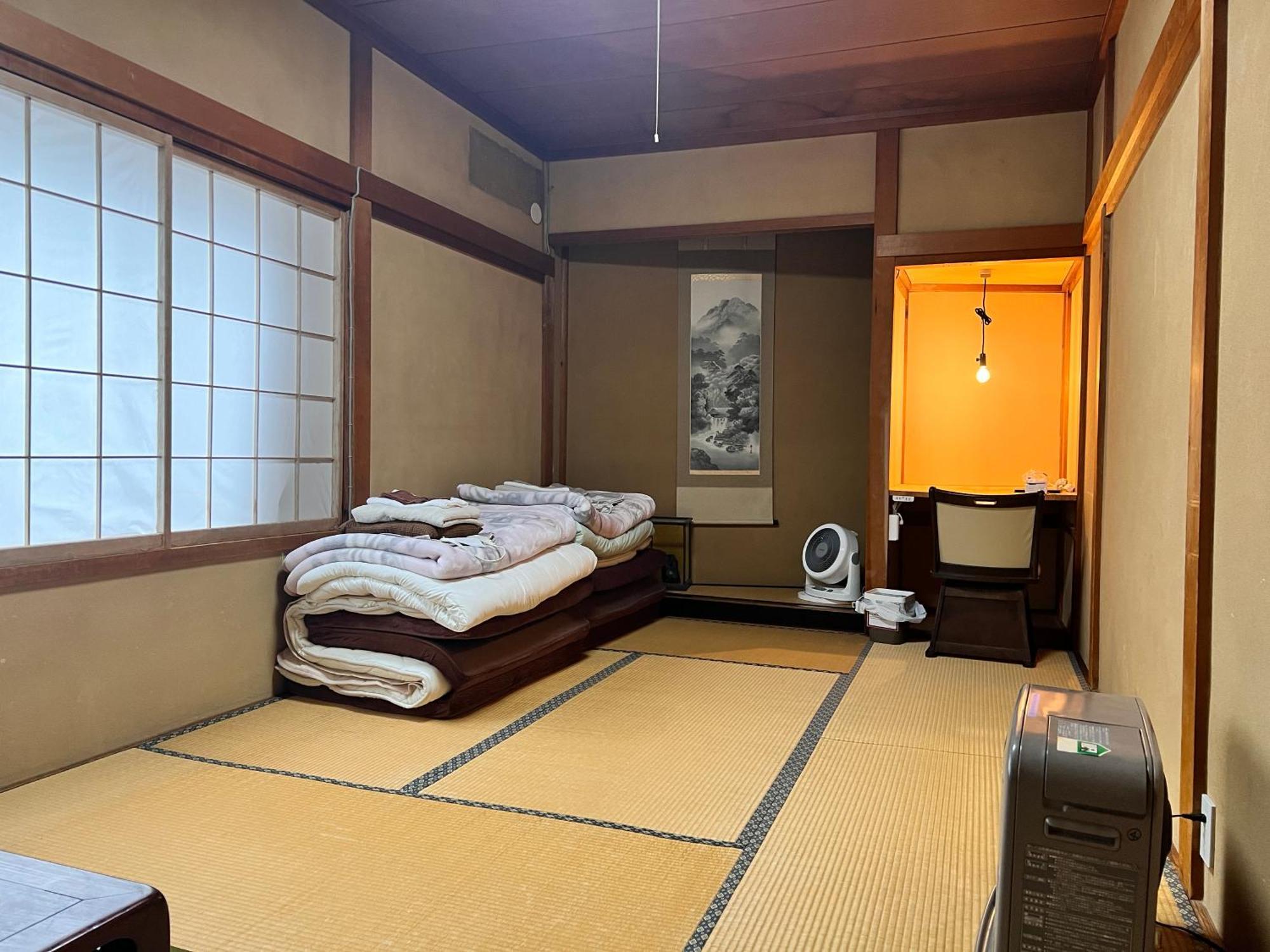 Hostel Murasaki Ryokan 다카야마 외부 사진
